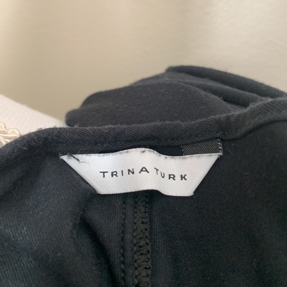 Trina Turk Coverup - Picture 4 of 5